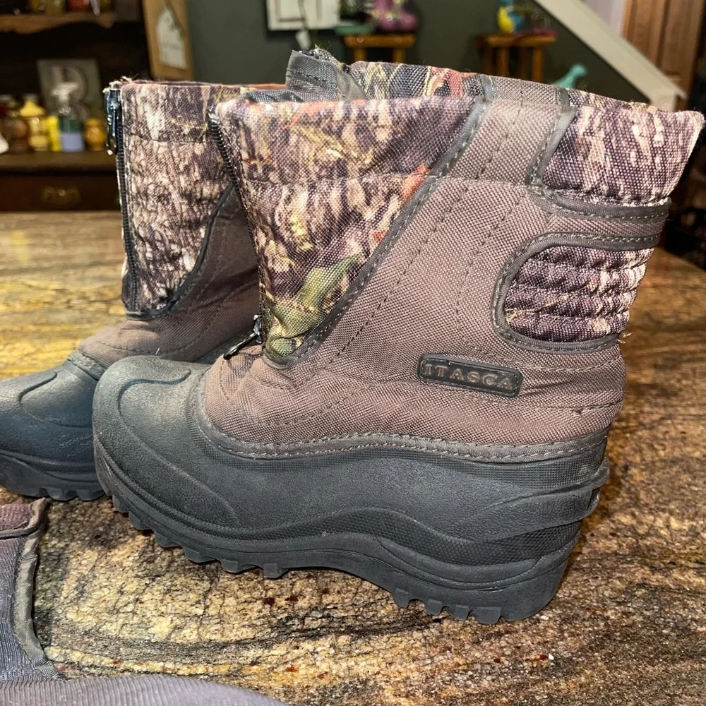 Itasca Camo snow boot size 1‎
